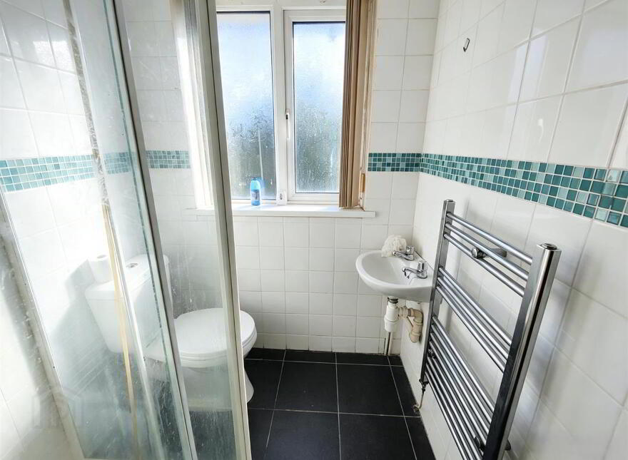 17 Prestwick Park, Belfast, BT14 6PJ