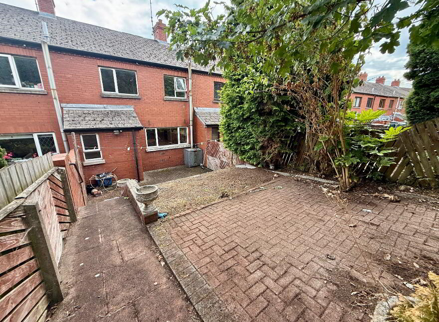 32 Railway Street, Armagh, BT61 7HP