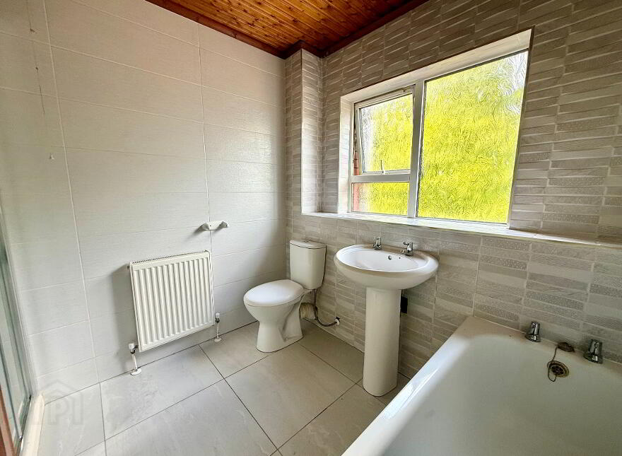 32 Railway Street, Armagh, BT61 7HP