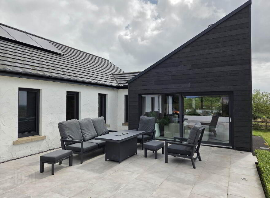42 Craigalappan Road, Bushmills, BT57 8XY