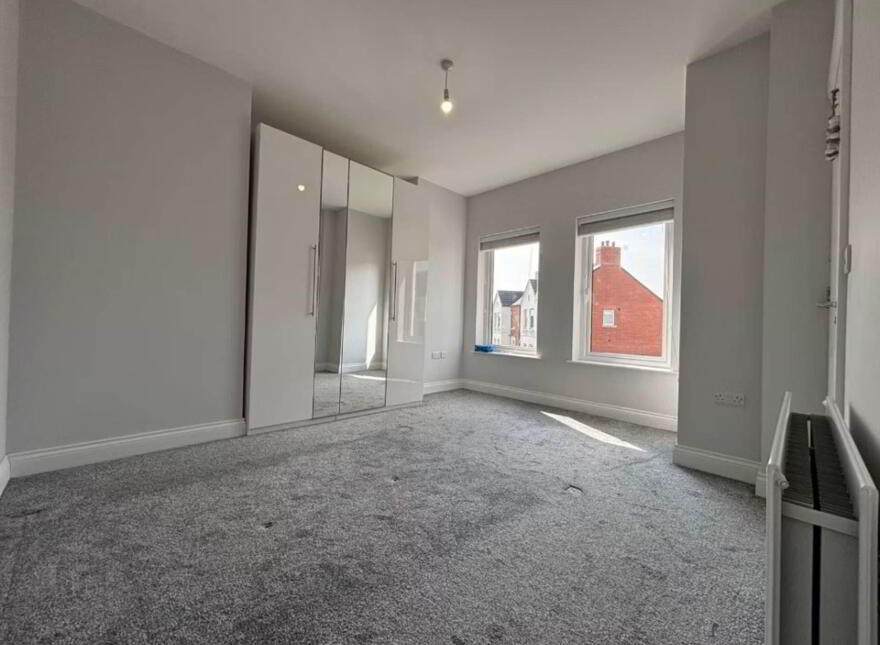 38 Wyncroft Crescent, Lisburn, BT28 2AT