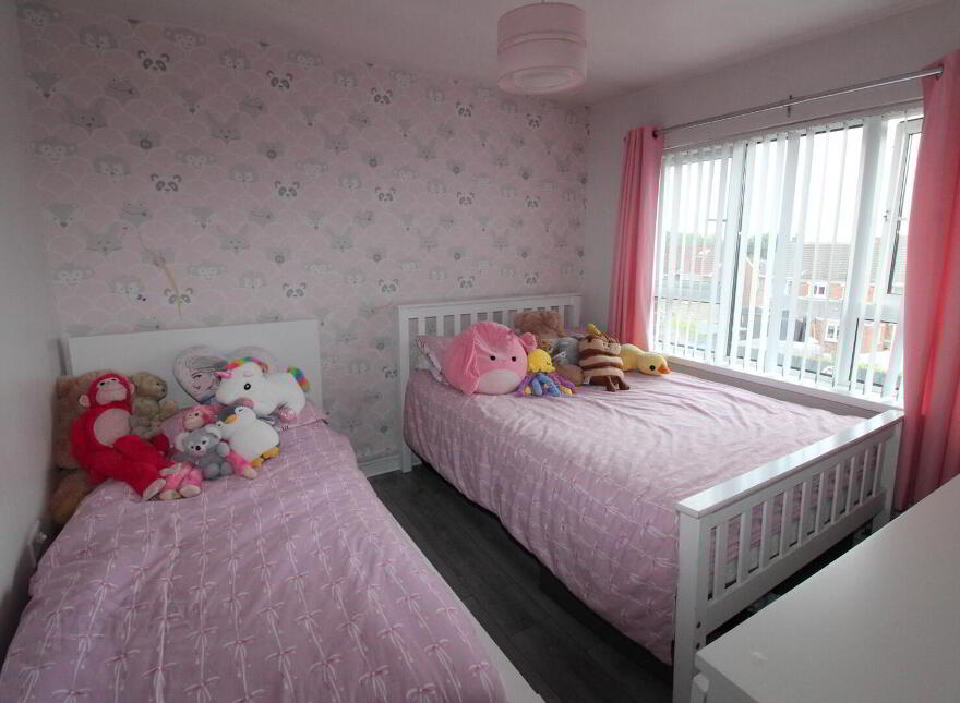 21 Elmfield Crescent, Newtownabbey, BT36 6EB