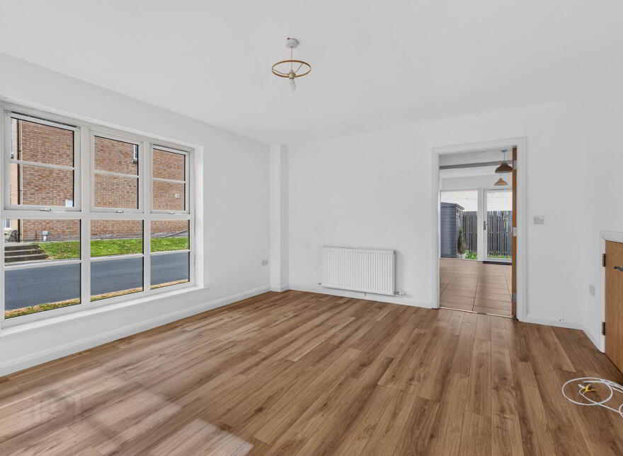 9 Eaton Court, Dunmurry, Belfast, BT17 9FT