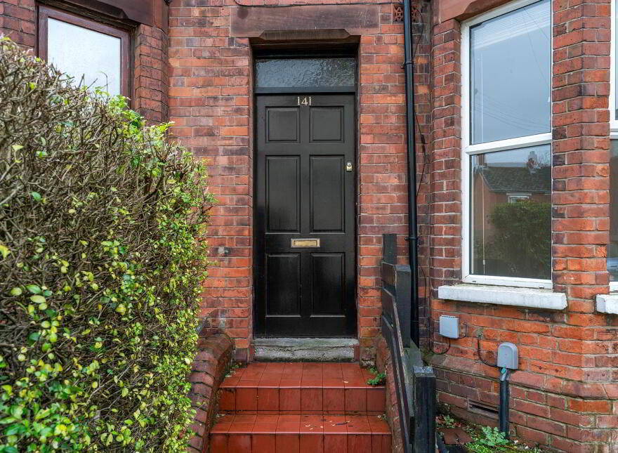 141 Parkgate Avenue, Belfast, BT4 1JD