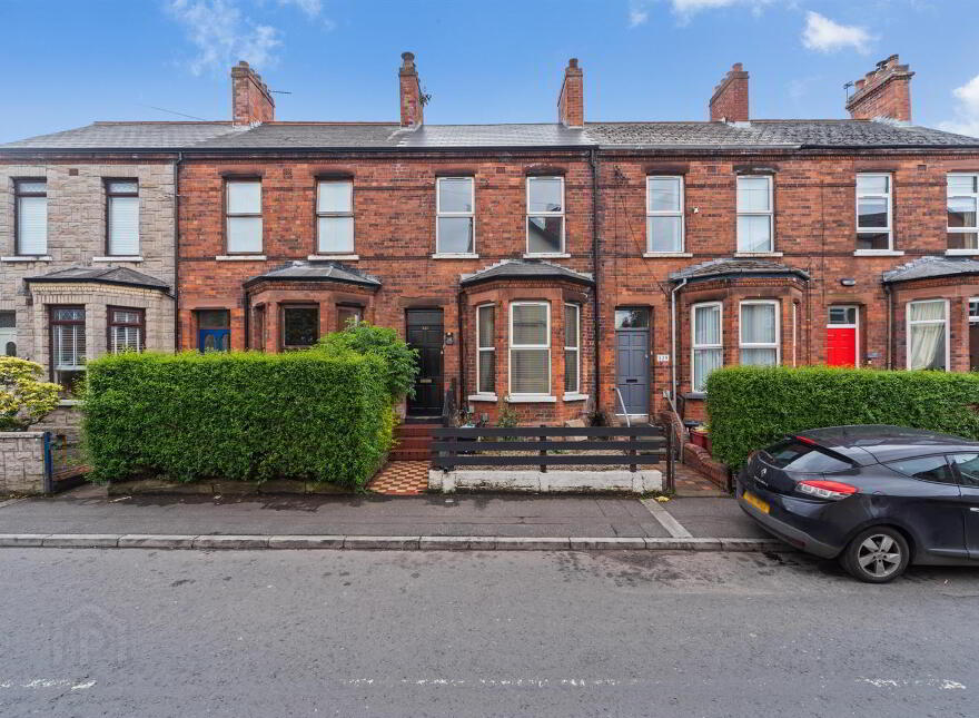 141 Parkgate Avenue, Belfast, BT4 1JD