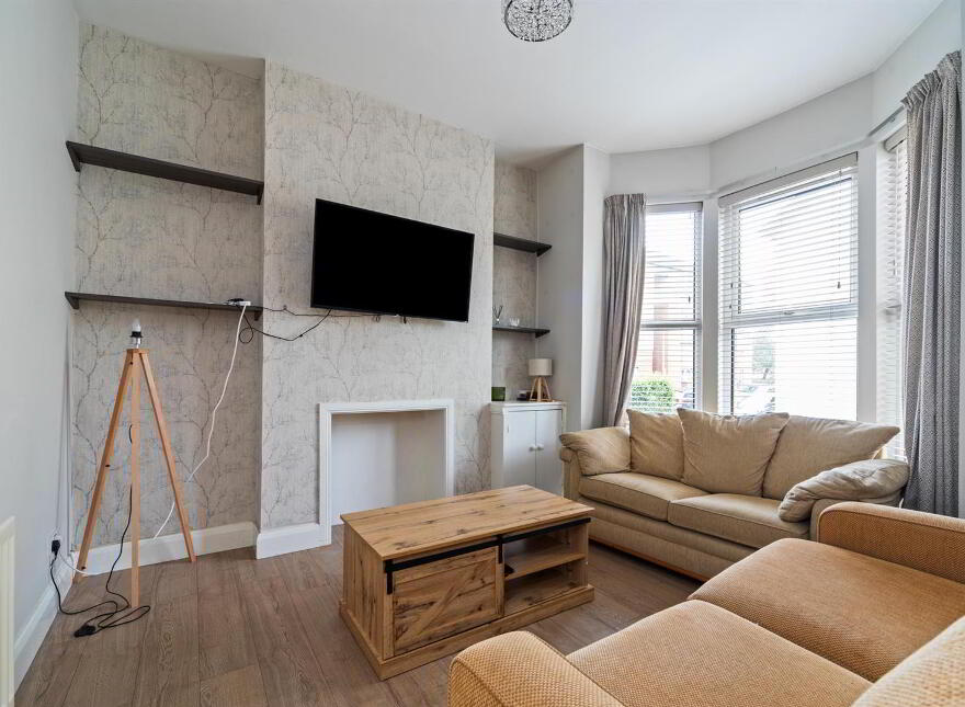 141 Parkgate Avenue, Belfast, BT4 1JD