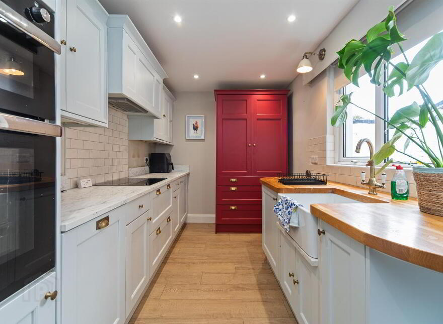 141 Parkgate Avenue, Belfast, BT4 1JD