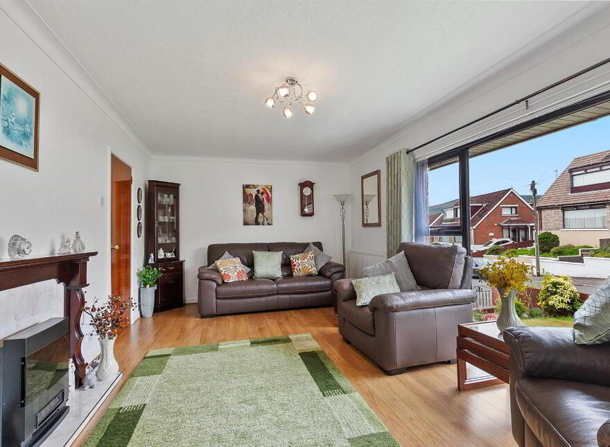 29 Squires Hill Road, Belfast, BT14 8FJ