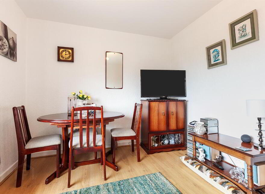 29 Squires Hill Road, Belfast, BT14 8FJ