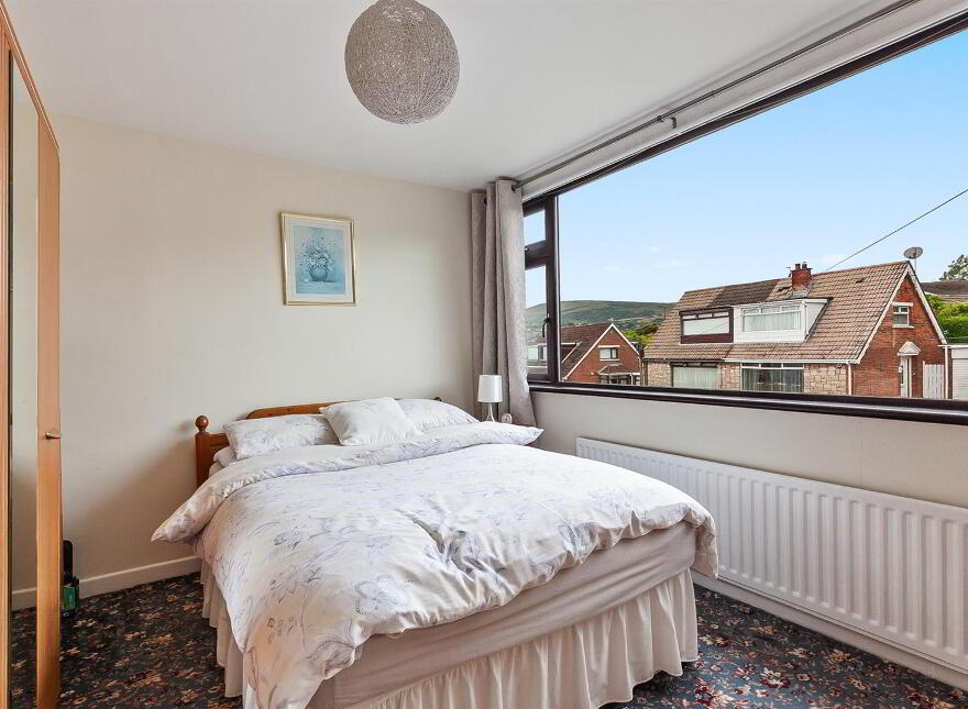 29 Squires Hill Road, Belfast, BT14 8FJ