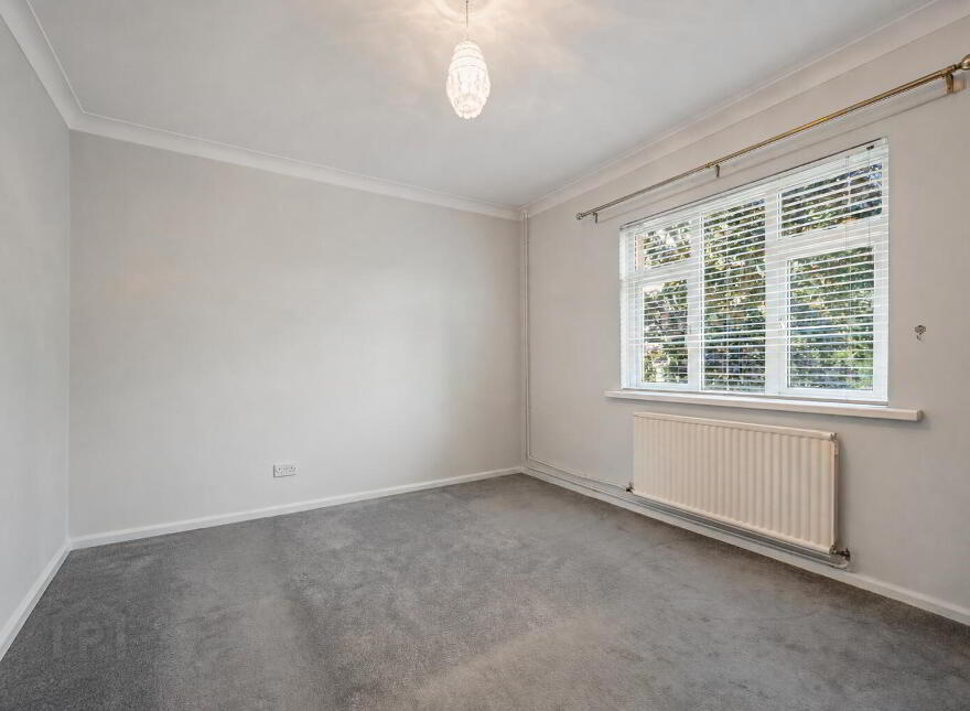 3 Rosemary Park, Belfast, BT9 6RF