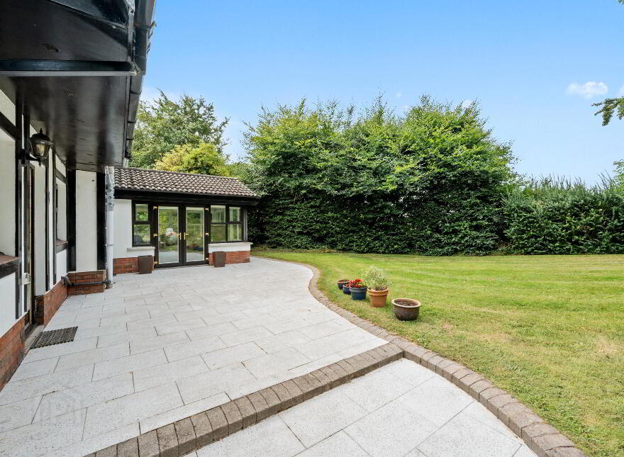 81 Fort Road, Belfast, BT8 8LX
