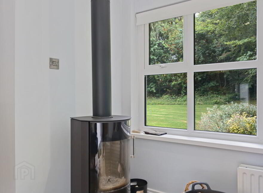 81 Fort Road, Belfast, BT8 8LX