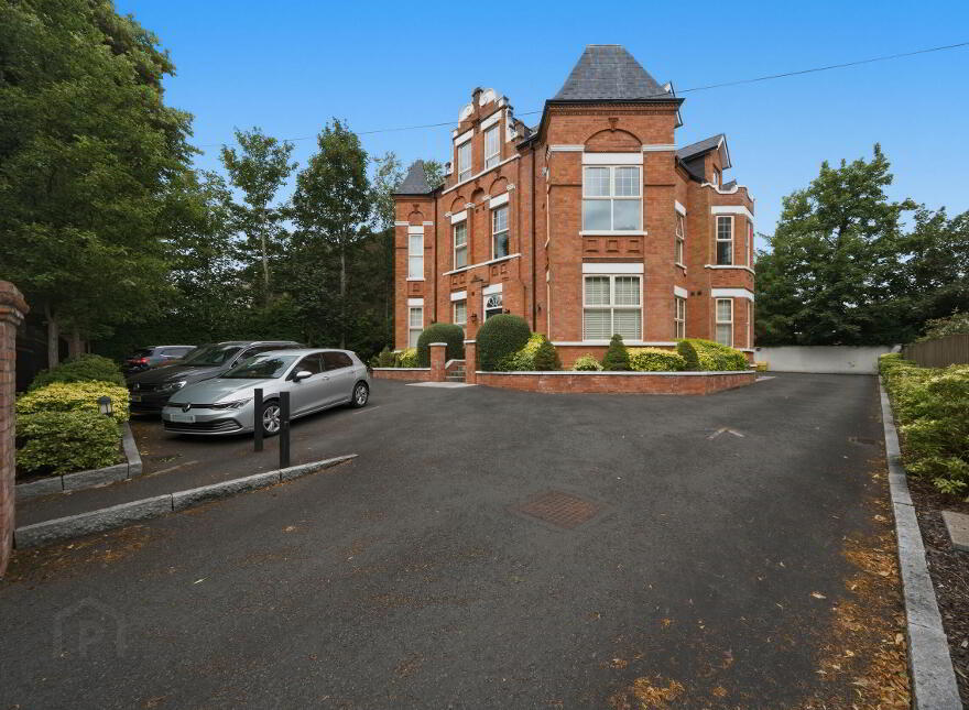 Apt 8, 35-37 Sans Souci Park, Belfast, BT9 5QZ