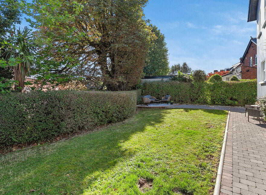 Kensington House, 2 Kensington Park, Belfast, BT5 6NR