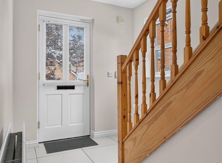 90 Carnbeg Dale, Antrim, BT41 4RE