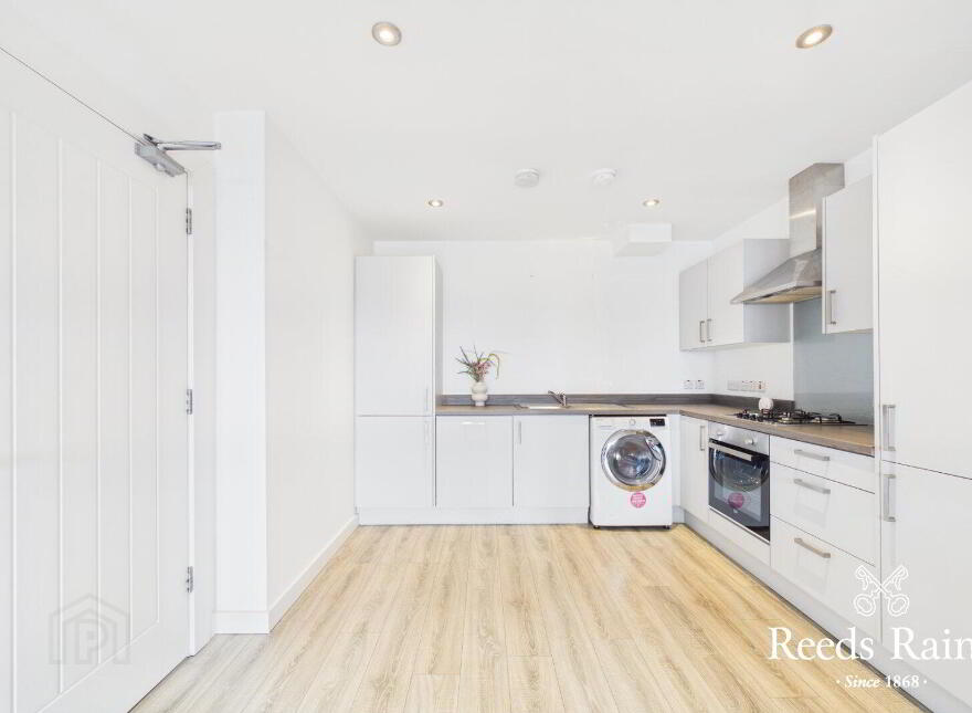 Apartment 6 25 Bridge End, Belfast, BT5 4AW