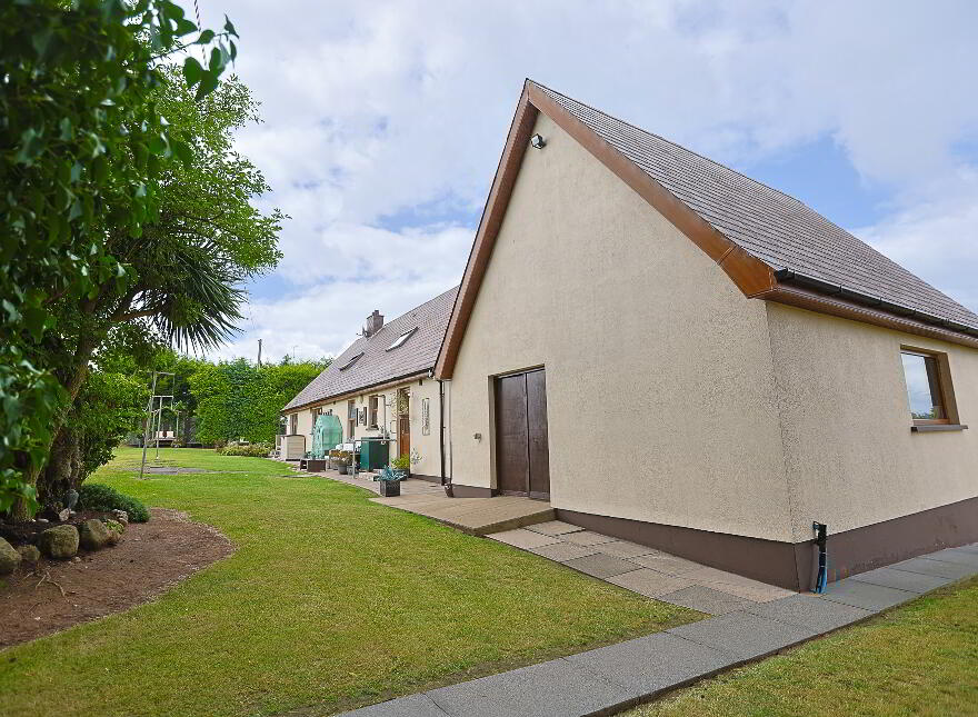 Blacksmiths Lodge, 96 New Forge Road, Magheralin, Craigavon, BT67 0QW
