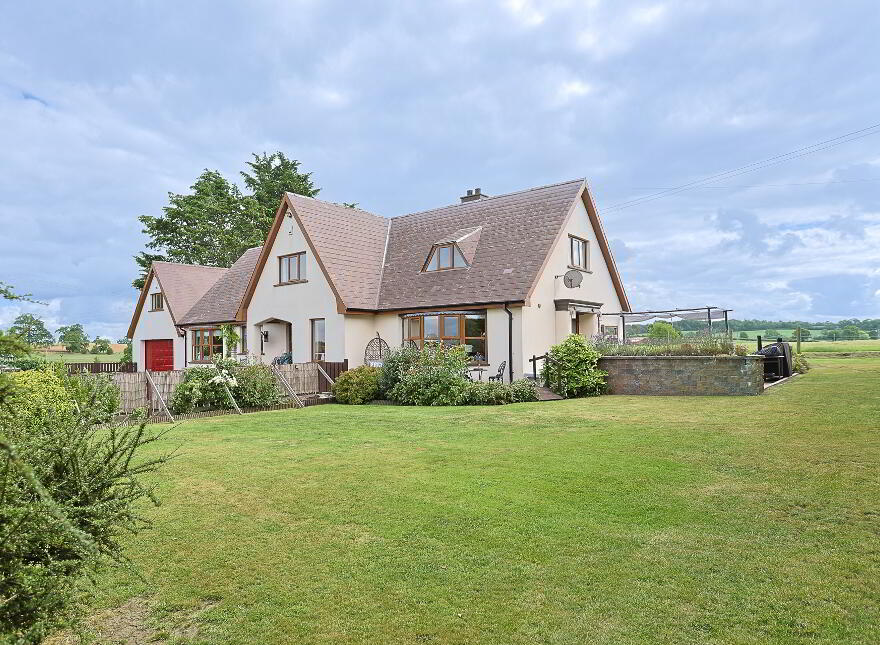 Blacksmiths Lodge, 96 New Forge Road, Magheralin, Craigavon, BT67 0QW