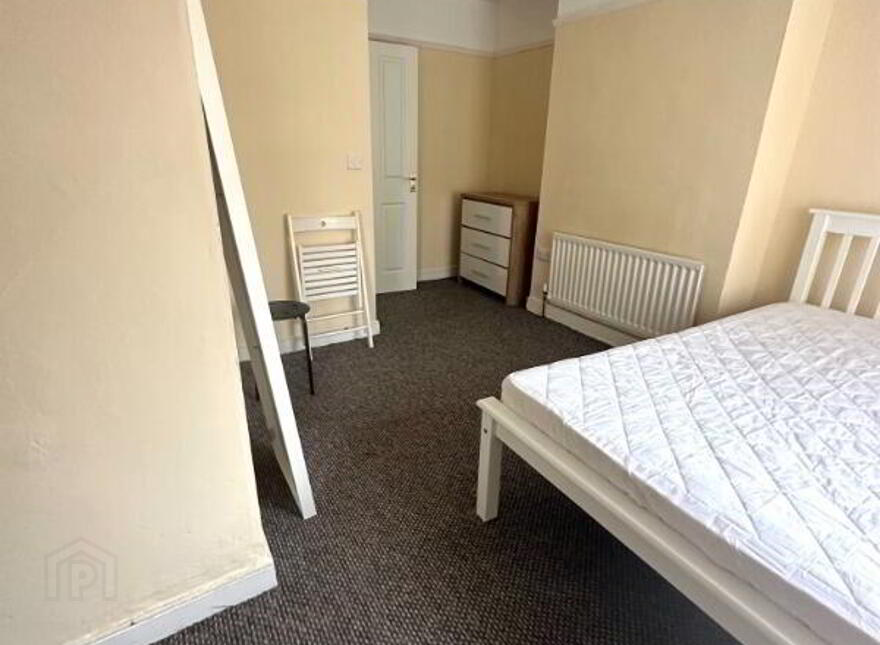 38 Benburb Street, Belfast, BT12 6JG