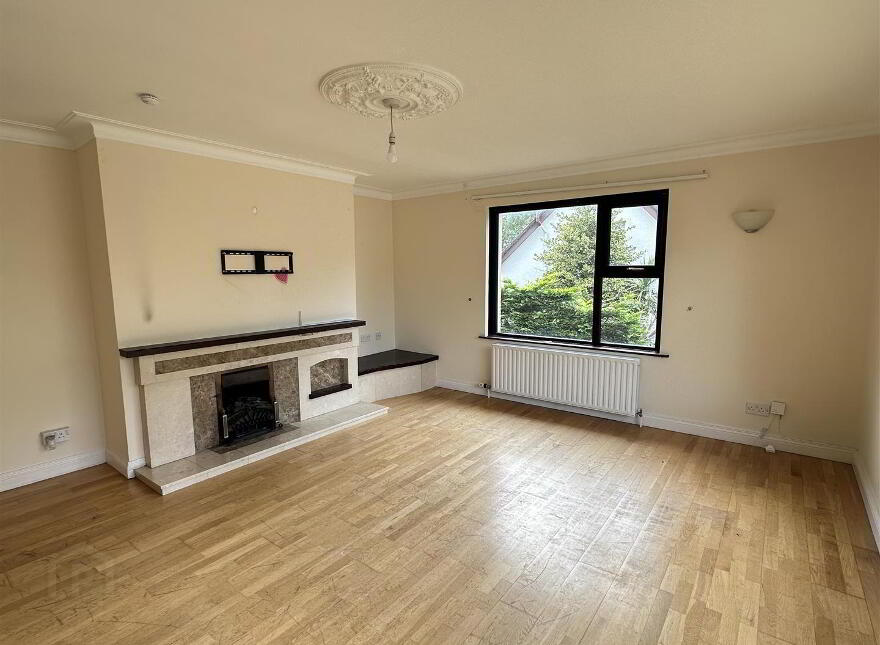 29 Tollymore Road, Newcastle, BT33 0JN
