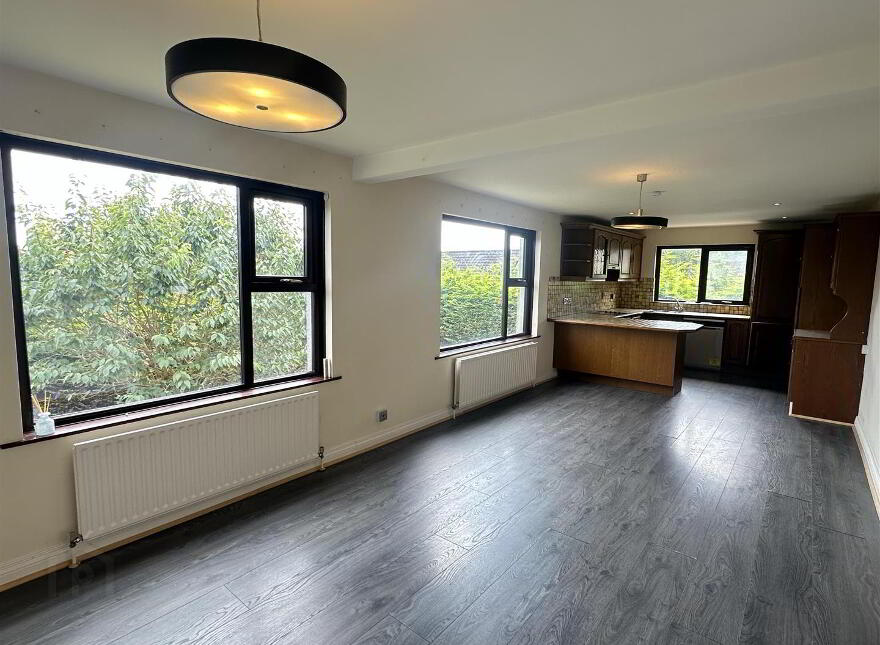 29 Tollymore Road, Newcastle, BT33 0JN