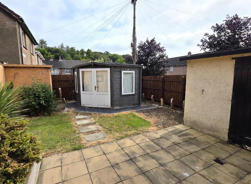 14 Greenview Place, Antrim, BT41 4EP