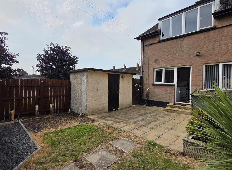 14 Greenview Place, Antrim, BT41 4EP