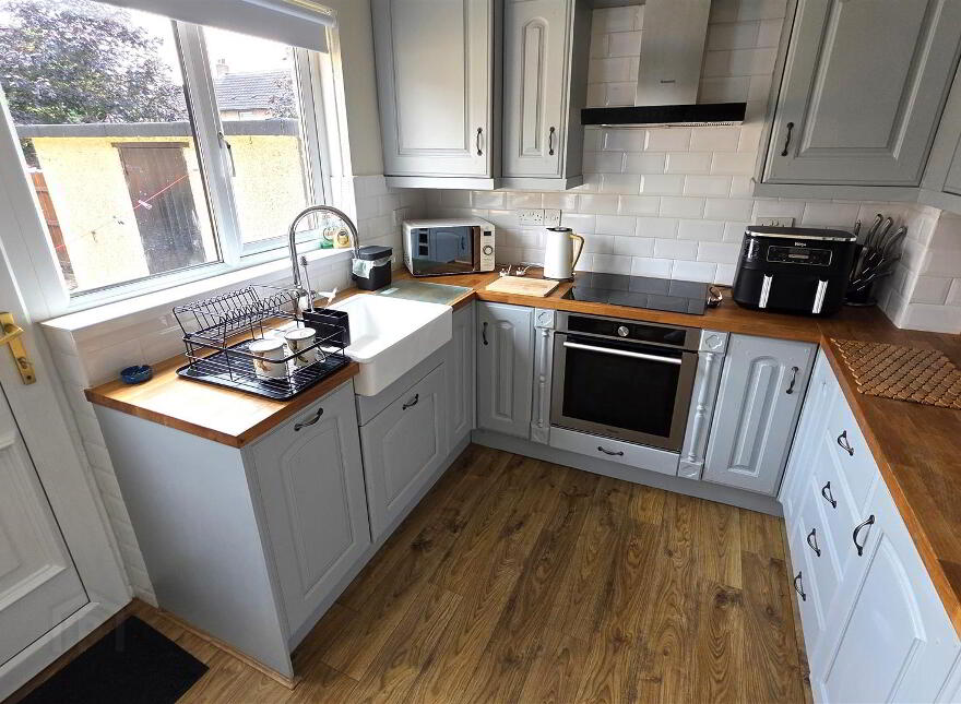 14 Greenview Place, Antrim, BT41 4EP