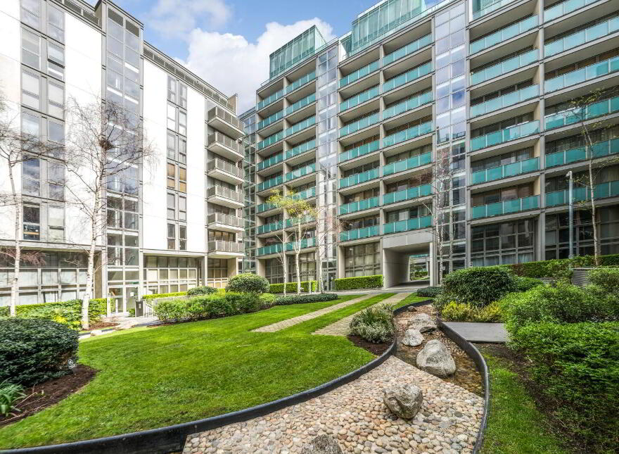 Apartment 24 Kirkpatrick House IFSC, Ifsc, D01A306