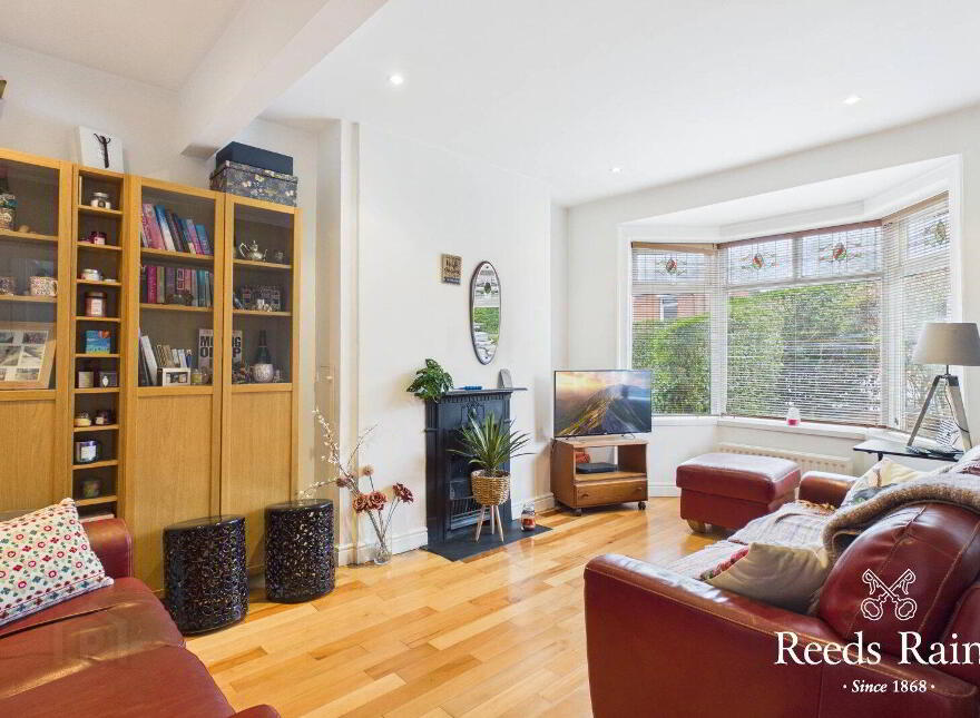27 Irwin Drive, Belfast, BT4 3AR
