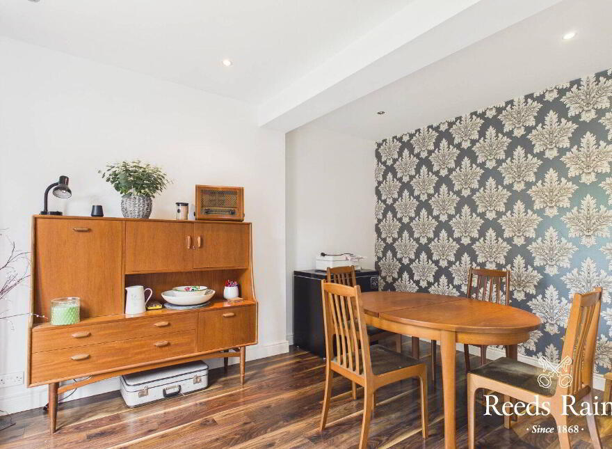 27 Irwin Drive, Belfast, BT4 3AR