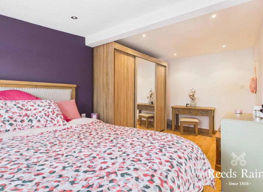 27 Irwin Drive, Belfast, BT4 3AR