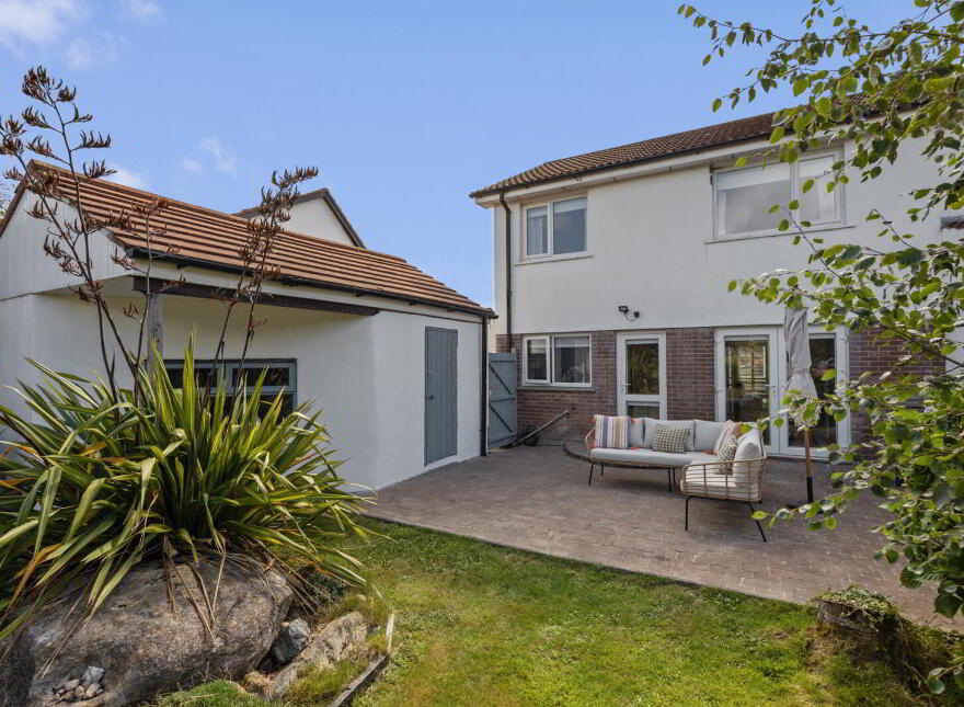 54 Kinghill Avenue, Newcastle, BT33 0RU