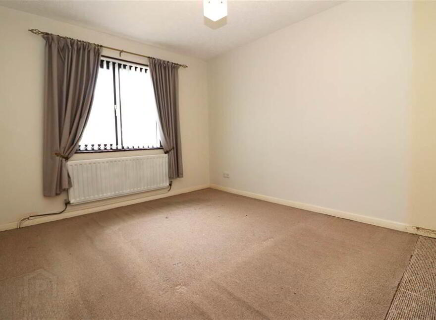 4 Millbrook Walk, Queens Road, Lisburn, BT27 4XS