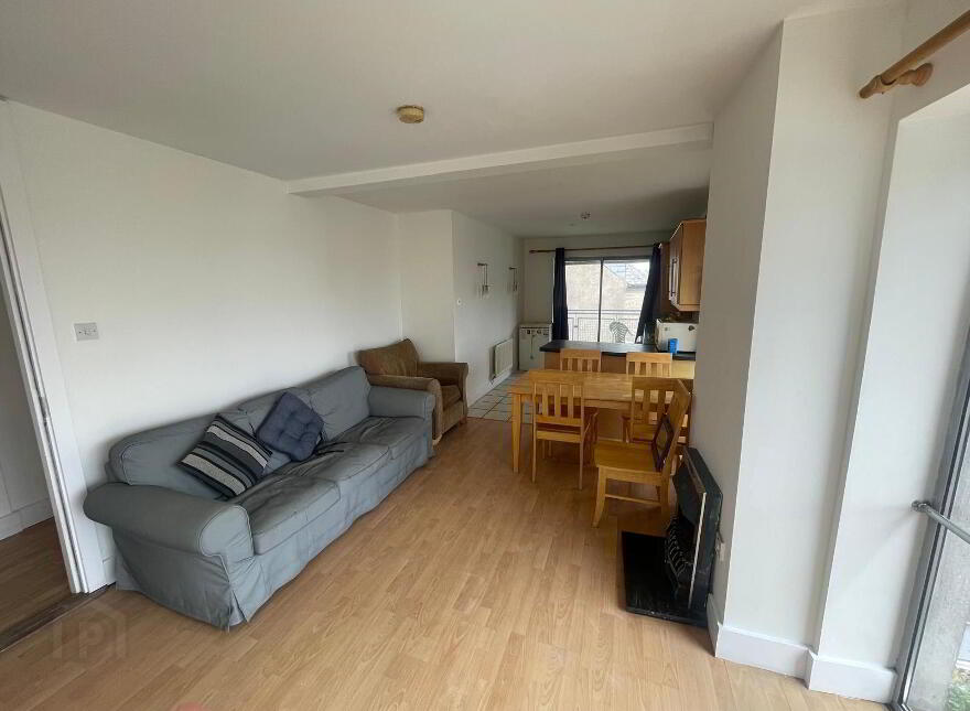 Apartment 10 Roman Court, Cork City Centre, T23R278