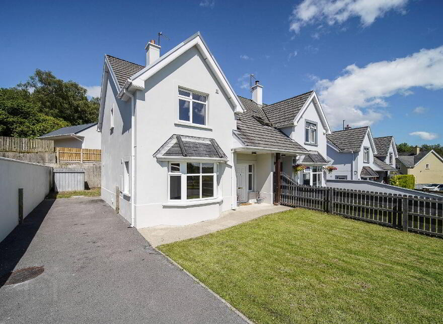 23 The Forest, Ballymacool, Letterkenny, F92XR9T photo