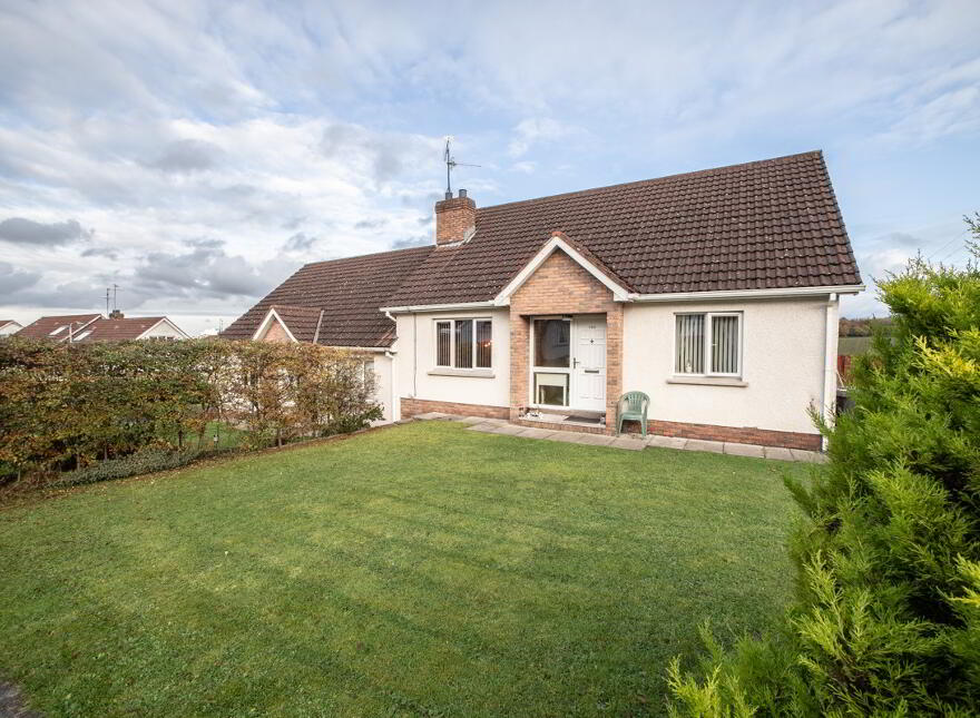 103 Tullymore Downs, Armagh, BT60 4AH photo