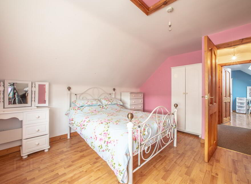 103 Tullymore Downs, Armagh, BT60 4AH