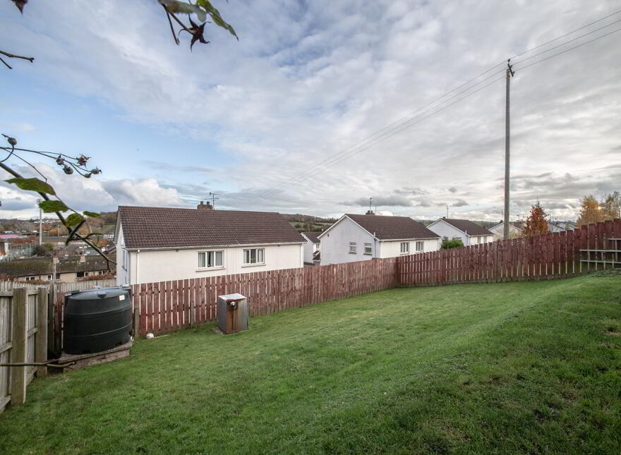 103 Tullymore Downs, Armagh, BT60 4AH