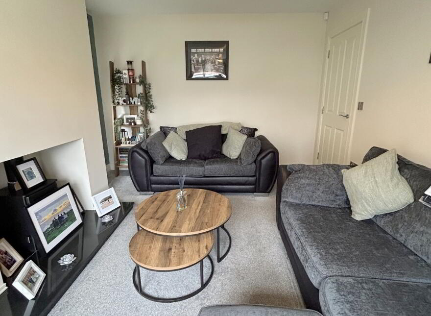 72 Foxfield Park, Coolshinney Road, Magherafelt, BT45 5FR