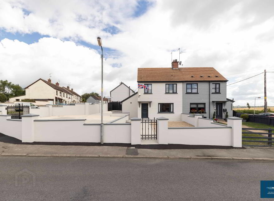 27 Tullyhugh Park, Tandragee, BT62 2DN photo