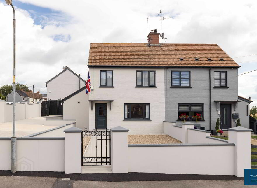 27 Tullyhugh Park, Tandragee, BT62 2DN