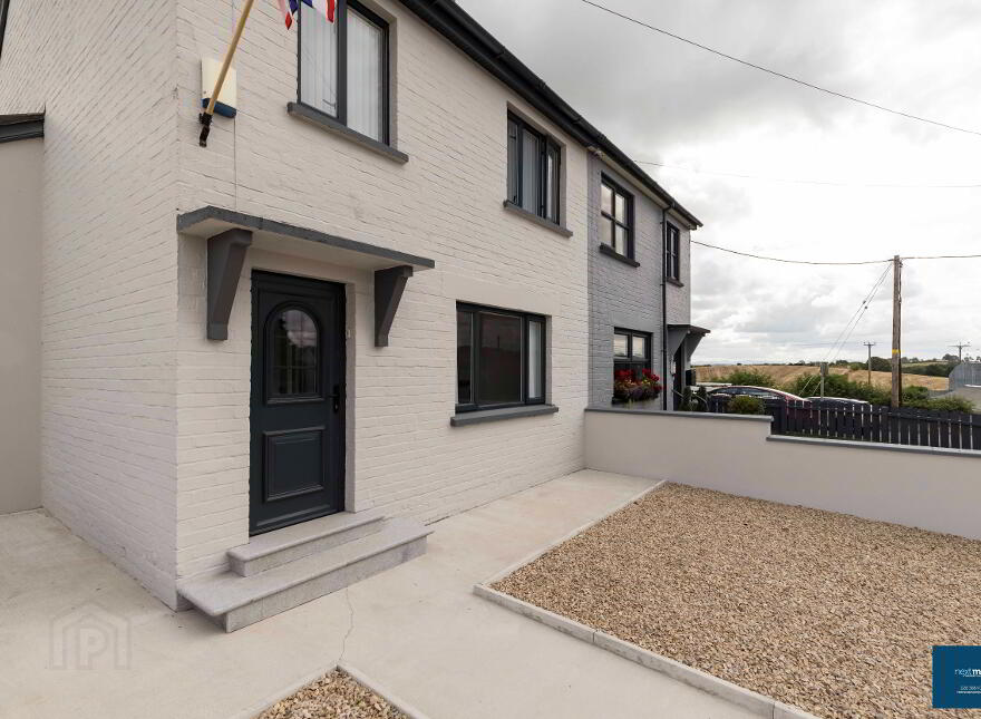 27 Tullyhugh Park, Tandragee, BT62 2DN