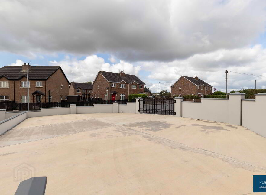 27 Tullyhugh Park, Tandragee, BT62 2DN