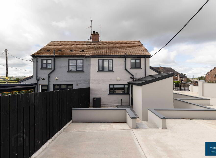 27 Tullyhugh Park, Tandragee, BT62 2DN