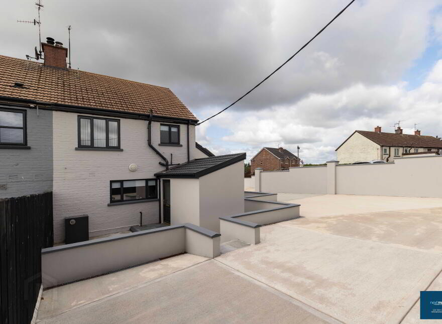 27 Tullyhugh Park, Tandragee, BT62 2DN