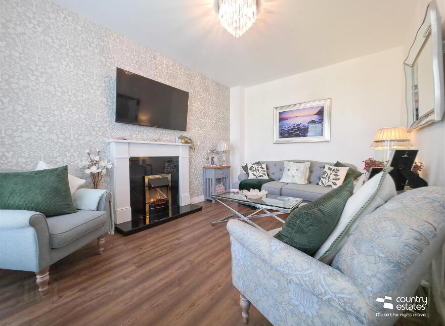 7 Blackrock Crescent, Newtownabbey, BT36 4AY