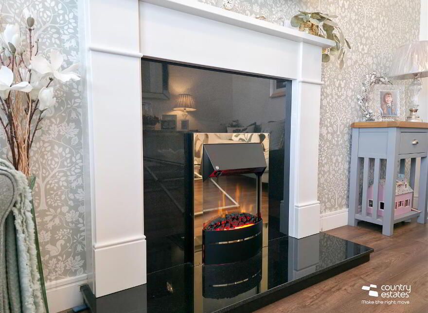 7 Blackrock Crescent, Newtownabbey, BT36 4AY