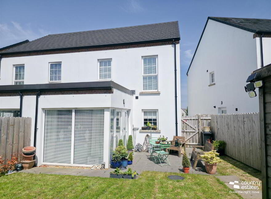 7 Blackrock Crescent, Newtownabbey, BT36 4AY